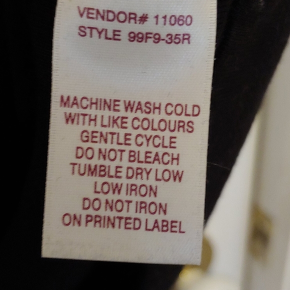 Northern Reflections sleeveless top - Picture 4 of 4